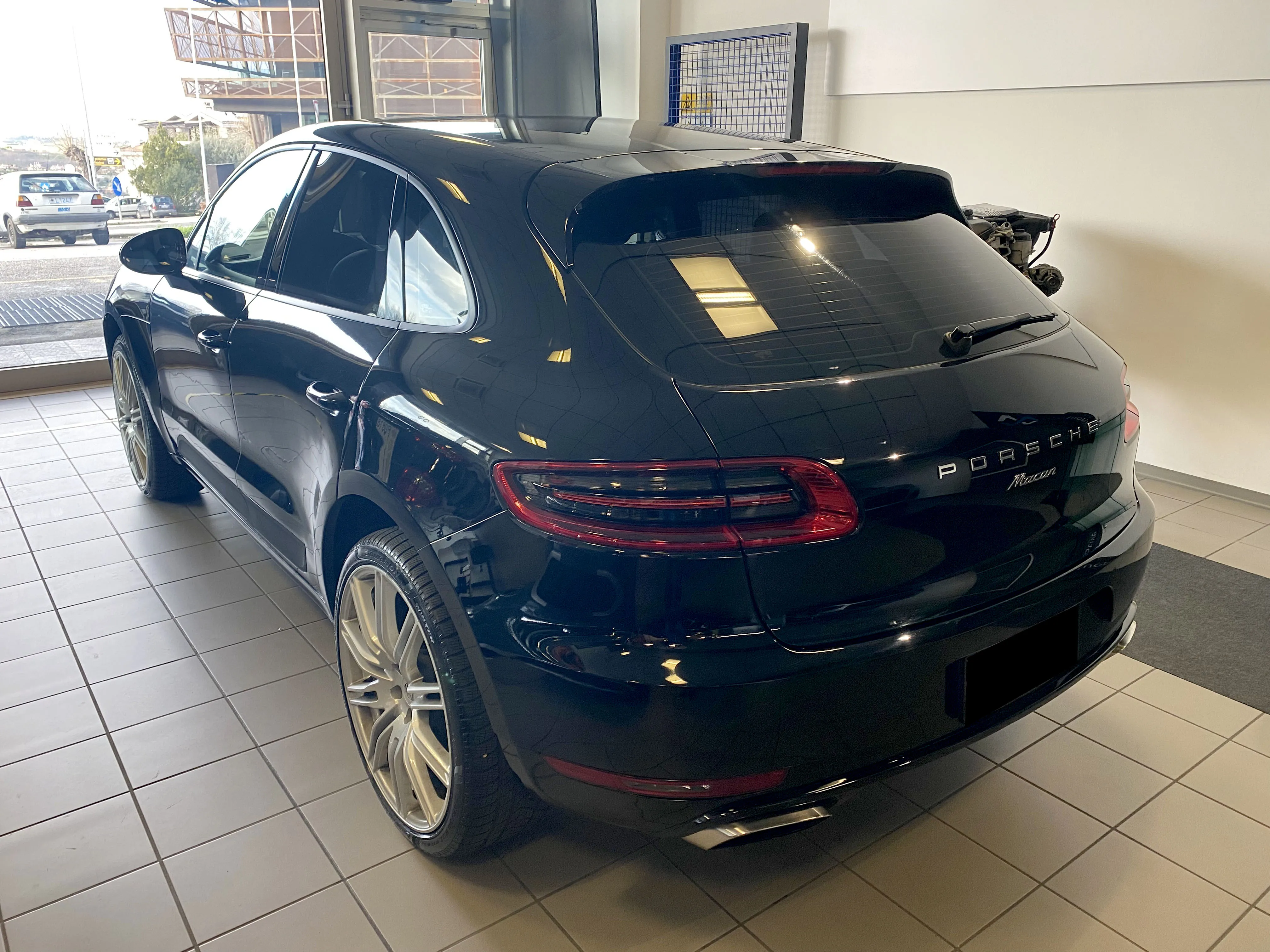 Porsche